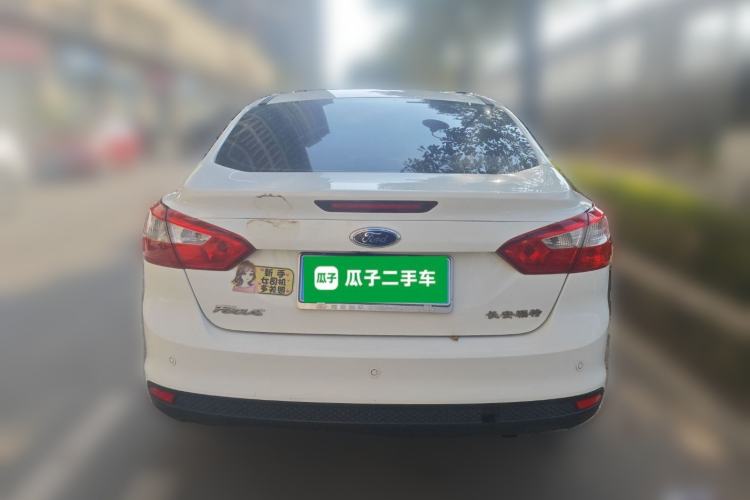 Used Ford Focus 2012 Sedan 1.6L Automatic Fashion Edition