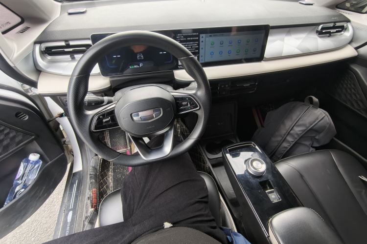 Used Geometry E Firefly 2022 401 km Linglong Tiger 4 Seats
