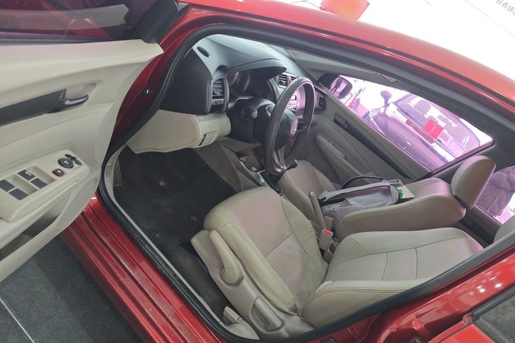 Used Honda City Classic 2012 1.5L manual Comfort version