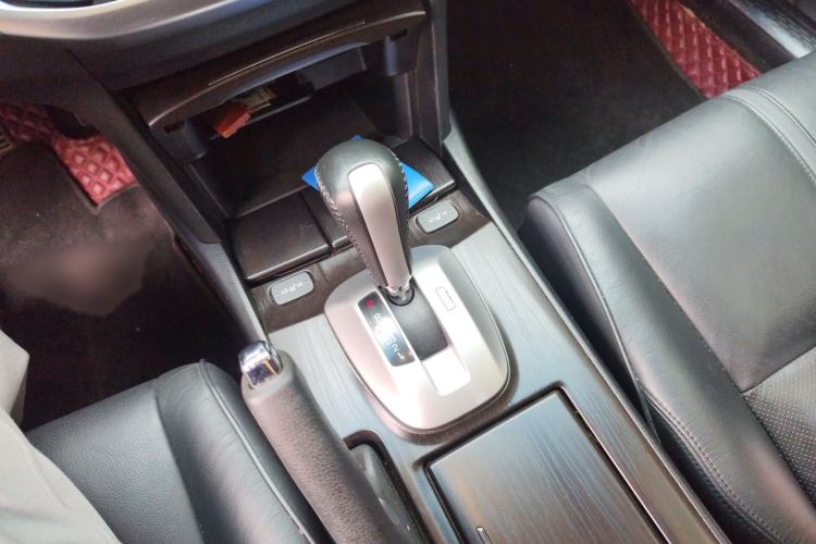 Used Honda Crosstour 2014 2.4L Luxury Edition Gear Lever