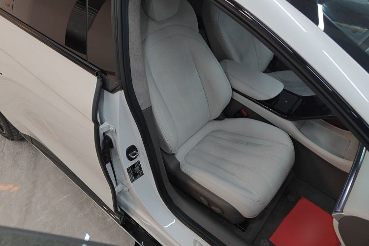 Used IM L7 2022 Dynamic Model