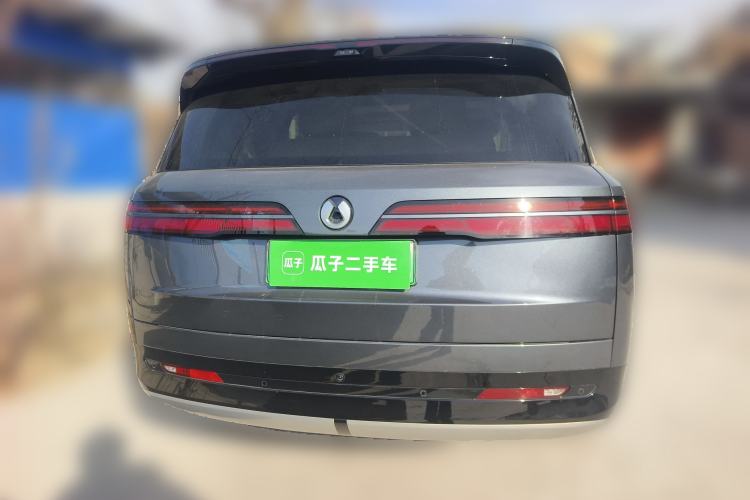 Used Denza N9 2025 Flagship Model
