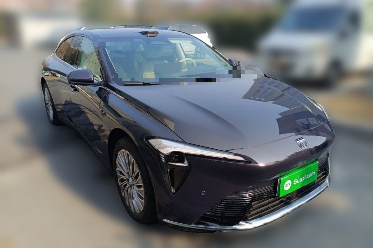 Used Buick L7 2025 Model Aivia