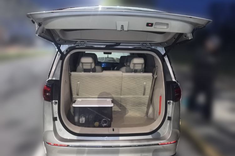 Used Buick GL8 2023 ES Lu Zun Deluxe Model