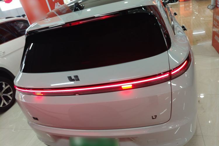 Used Li Auto L7 2023 Pro Model

