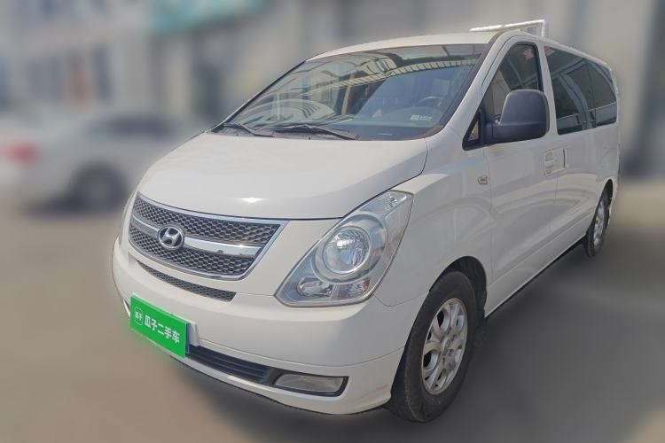 Used Hyundai H-1 Starex 2011 2.4L Luxury Edition