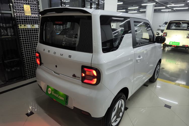 Used Geely Galaxy Panda 2025 210 km – Yuanqi Bear