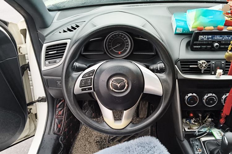 Used Mazda CX-4 2016 2.0L Automatic 2WD Blue Sky Dynamic Edition
