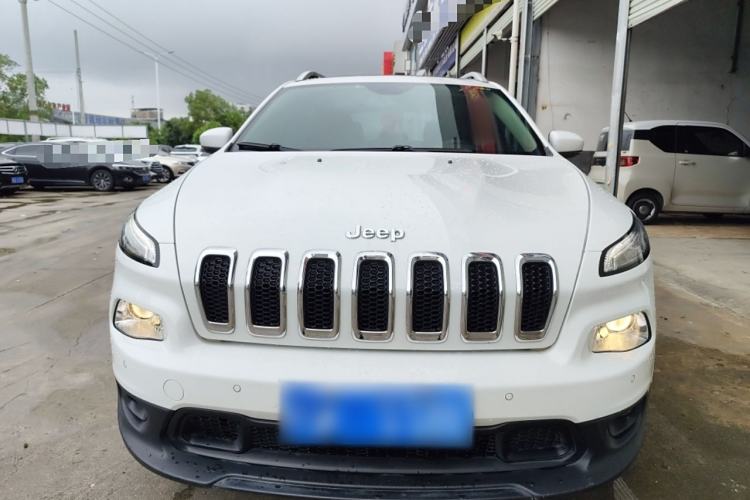 Used Jeep Cherokee 2016 2.0L Smart Version
