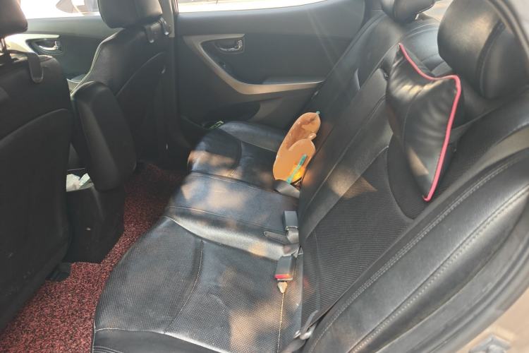 Used Hyundai Elantra (5th Generation / Langdong) 2012 1.6L Automatic Leading Model
