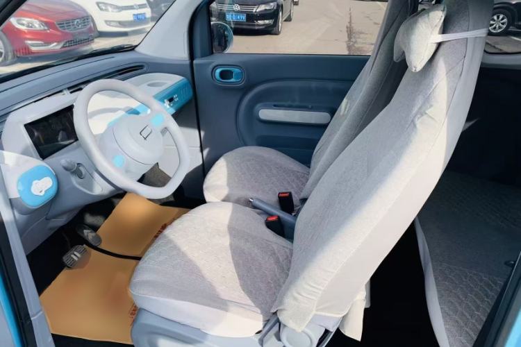 Used Bestune Pony 2024 170km Vitality Horse Interior 4