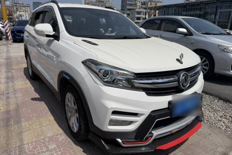 Used Dongfeng Fengon S560 2018 1.8L Manual Urban Model 7 Seats Exterior 2