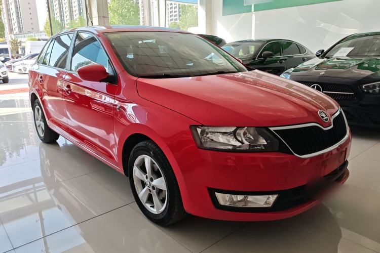 Used Skoda Rapid Spaceback 2014 1.6L Automatic Enjoyment Edition Exterior 1