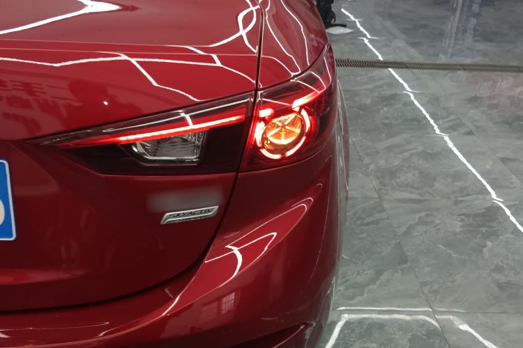 Used Mazda Mazda 3 Axela 2017 Sedan 1.5L Automatic Luxury Model Emission Standard China V