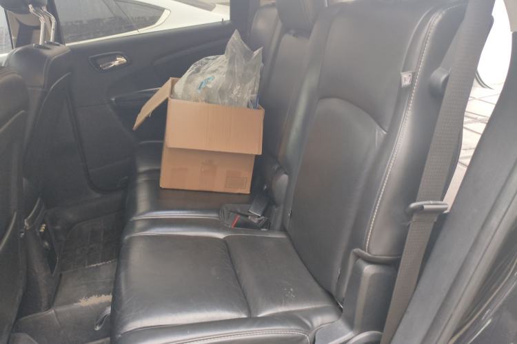 Used Dodge Journey 2015 2.0TD Four-Wheel Drive Luxury Edition
