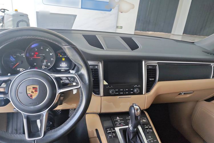 Used Porsche Macan 2017 Macan 2.0T