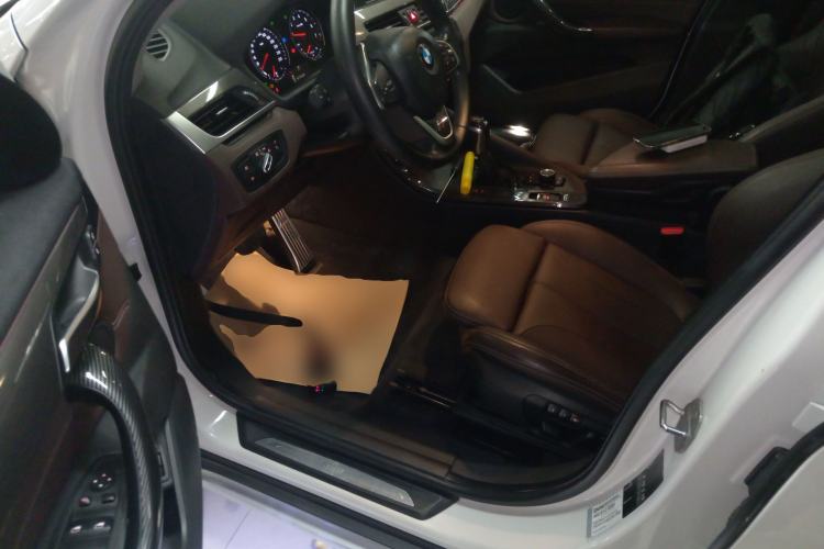 Used BMW X1 2019 sDrive18Li Premium Edition Left Front Seat