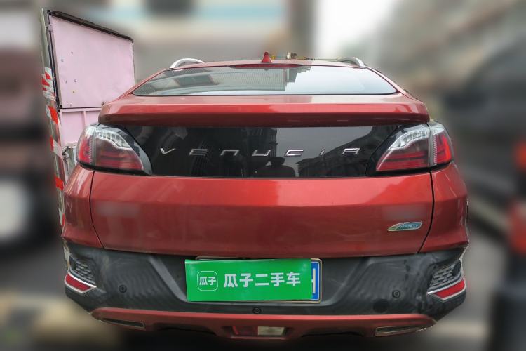 Used Venucia T90 2017 2.0L CVT Leading Edition Rear