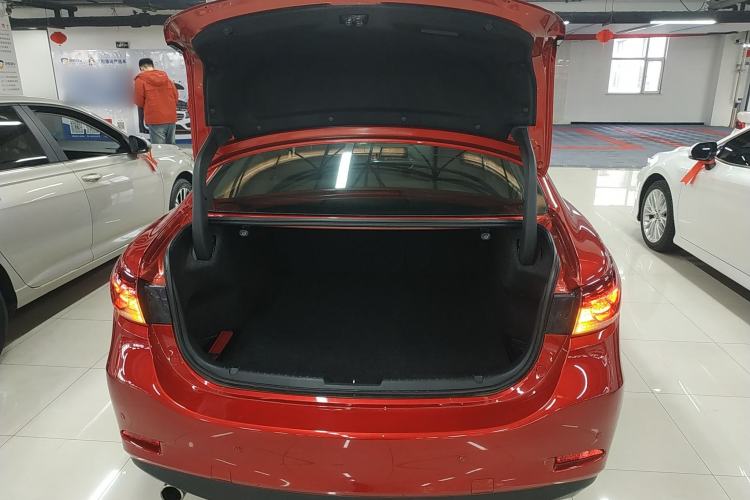 Used Mazda Atenza 2018 2.5L Blue Sky Sport Edition China VI compliant
