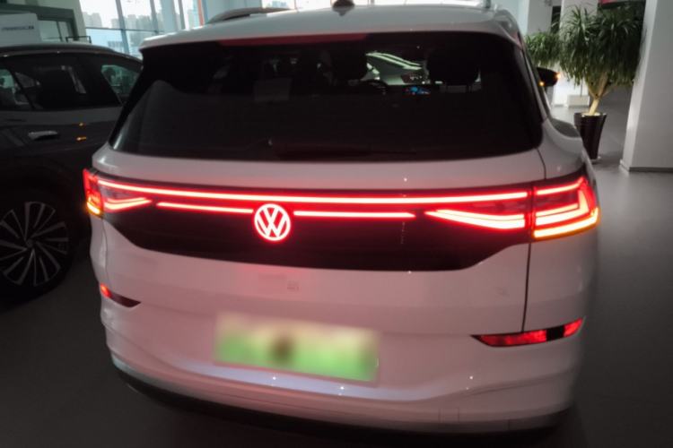 Used Volkswagen ID.6 X 2023 Pure Edition
