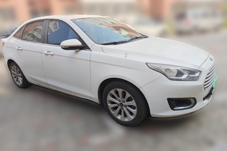 Used Ford Escort 2015 1.5L Automatic Fashion Model
