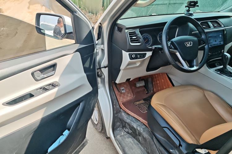 Used Huasong 7 2017 2.0T Automatic Elite Edition