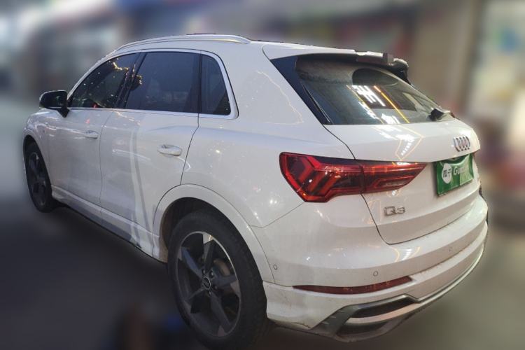 Used Audi Q3 2022 35 TFSI Fashion Dynamic Model
