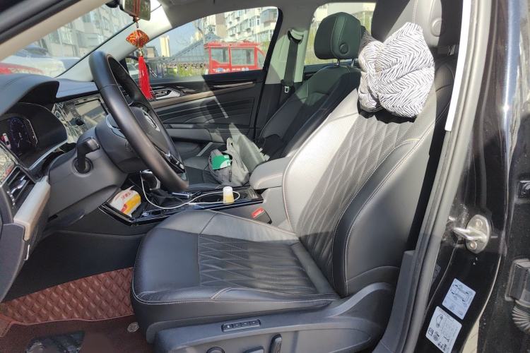 Used Volkswagen Passat 2019 330TSI Luxury Edition China VI Standard Left Front Seat