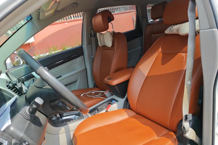 Used Chevrolet Captiva 2015 2.4L Two-Wheel Drive Urban Version 5 Seats