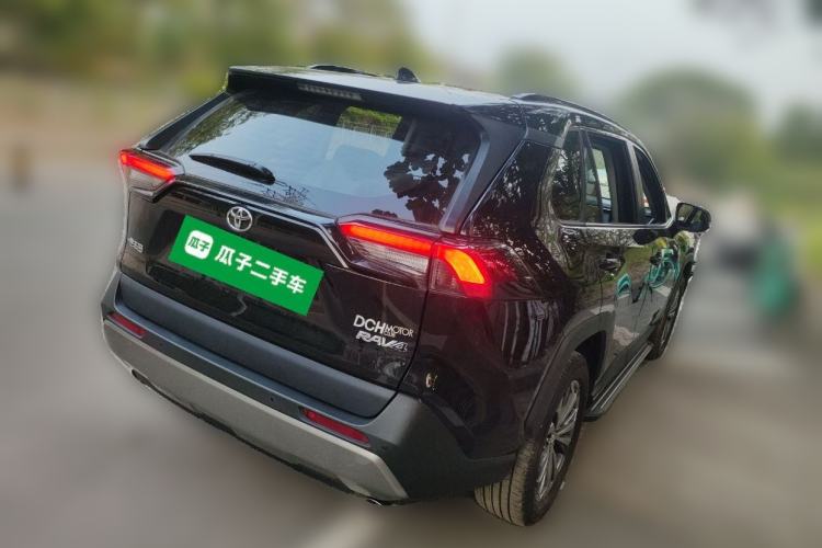 Used Toyota RAV4 2023 2.0L CVT Two-Wheel Drive Fashion Plus Edition