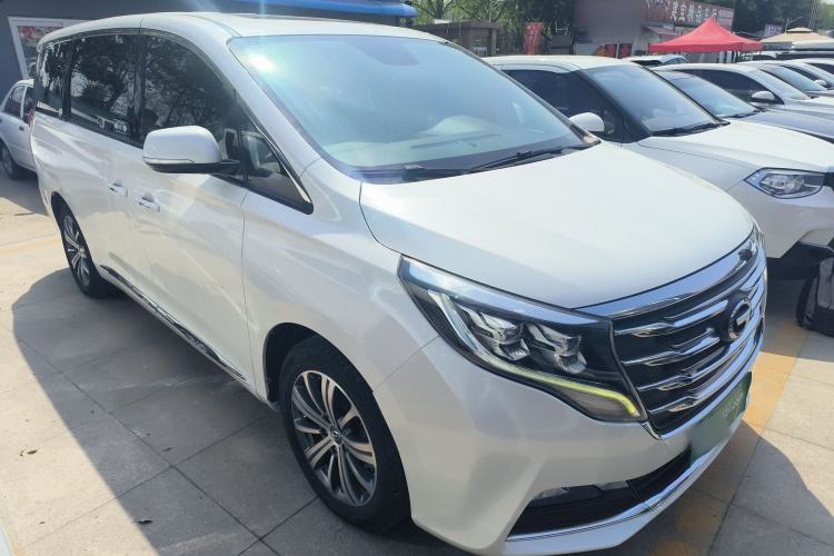 Used GAC Trumpchi M8 2018 320T Luxury Edition Front Right 45 Deg