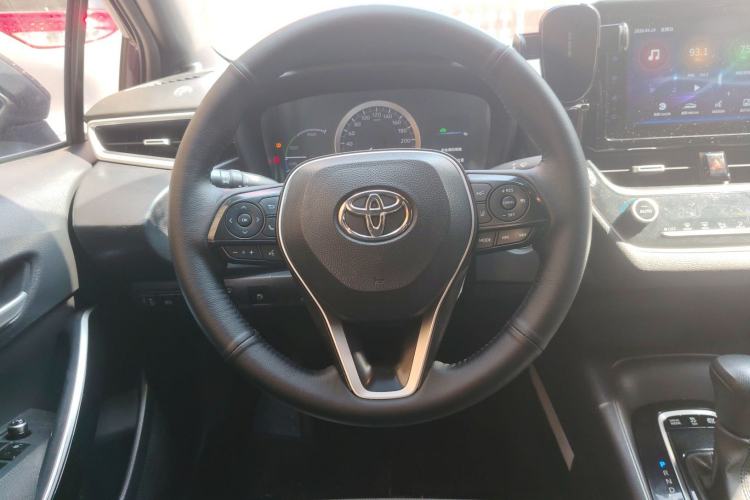 Used Toyota Levin 2019 Dual-Engine 1.8H E-CVT Luxury Edition China VI Standard
