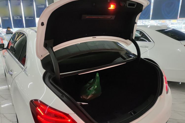 Used Mercedes-Benz C-Class 2017 Restyled C 180 L Fashion Edition Sport Version
