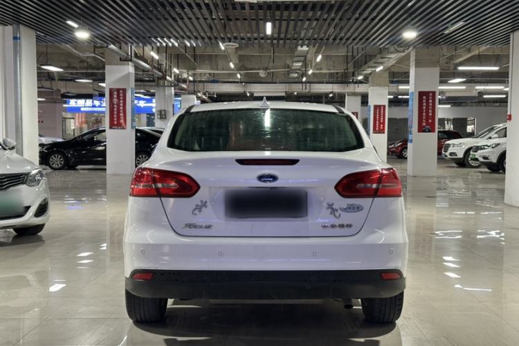 Used Ford Focus 2017 Sedan 1.6L Automatic Fashion Edition Smart Drive Version