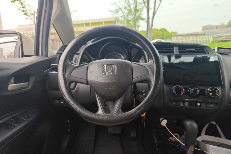 Used Honda Fit 2016 1.5L LXS CVT Comfort Sunroof Version
