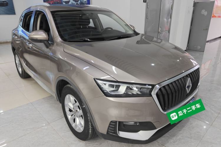 Used BORGWARD BX5 2017 20TGDI Automatic Two-Wheel Drive Pioneer Edition
