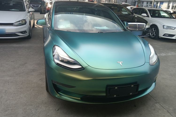 Used Tesla Model 3 2019 Long-Range Rear-Wheel-Drive Version
