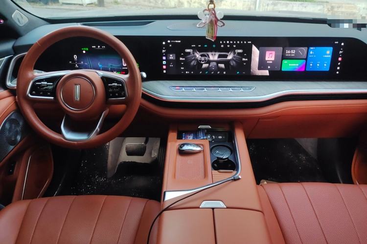 Used Wey Lanshan 2023 Four-Wheel Drive Ultra-Long Range Version
