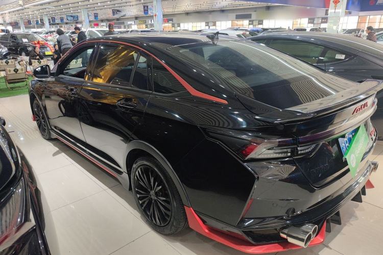 Used Dongfeng Aeolus Yixuan MAX 2021 1.5T Dark Night Sharp Edition
