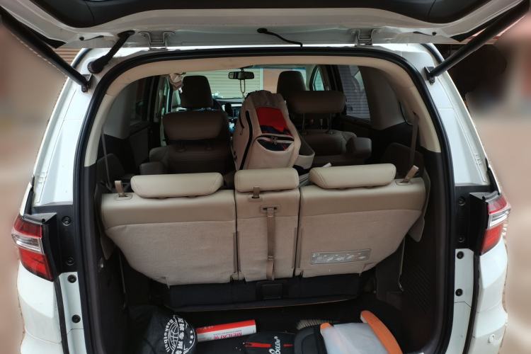 Used Honda Odyssey 2015 2.4L Supreme Edition Trunk