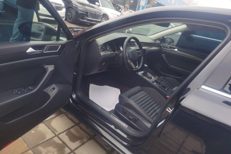 Used Volkswagen Magotan 2020 330TSI DSG Leading Model
