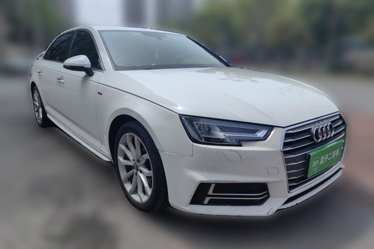 Used Audi A4L 2018 30th Anniversary Edition 40 TFSI Fashion Model
