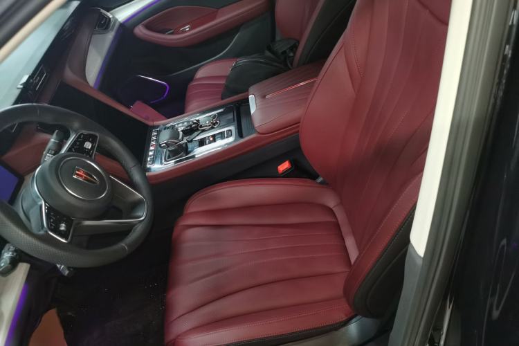 Used Hongqi H5 2024 2.0T Automatic Smart Connect Flagship Edition Left Front Seat