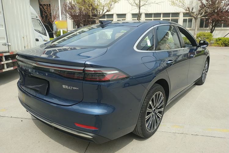 Used Geely Galaxy A7 2025 Model EM-i 150km Starship Edition Rear Right 45 Deg