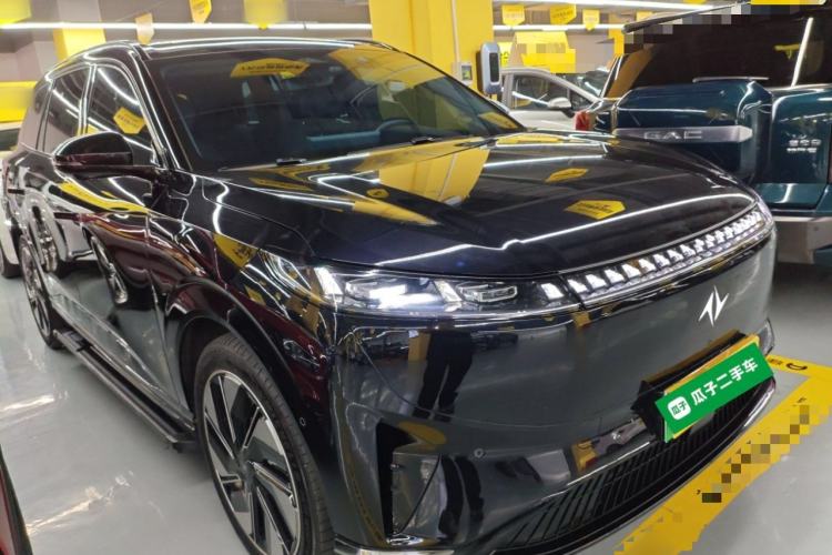 Used Dongfeng eπ eπ008 2025 210Max Range-Extended Version 5 Seats Exterior 1