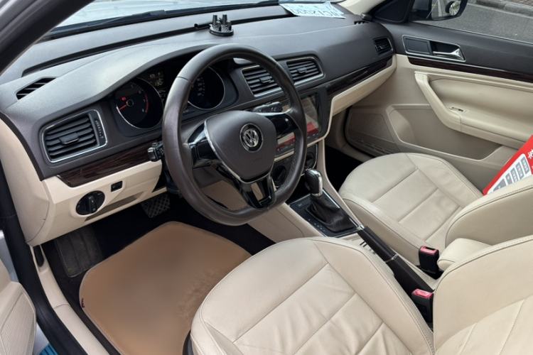 Used Volkswagen Lavida 2015 230TSI DSG Comfort Edition