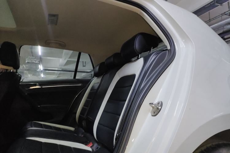 Used Volkswagen Golf 2019 280TSI DSG Luxury Version China VI Standard
