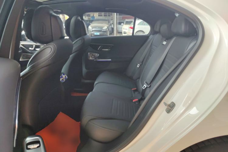 Used Mercedes-Benz C-Class 2024 Facelifted C-Class 260 L Night Edition Sports Version Left Rear Seat