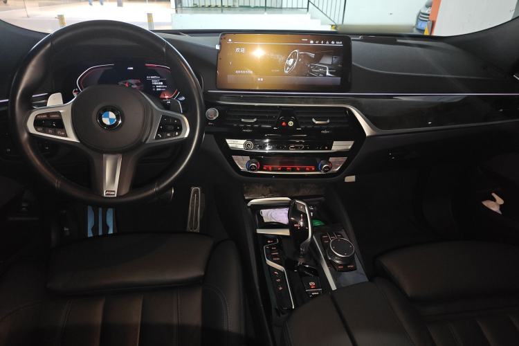 Used BMW 6 Series GT 2021 630i M Sport Package Center Console