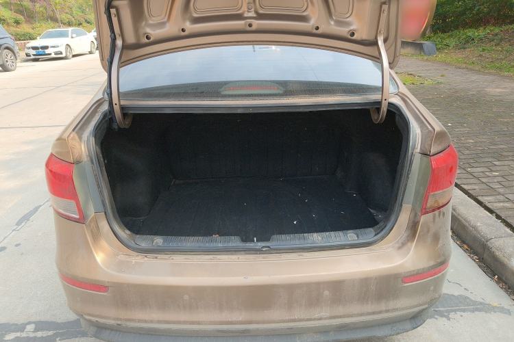 Used Kia K2 2015 Sedan 1.4L Automatic GLS